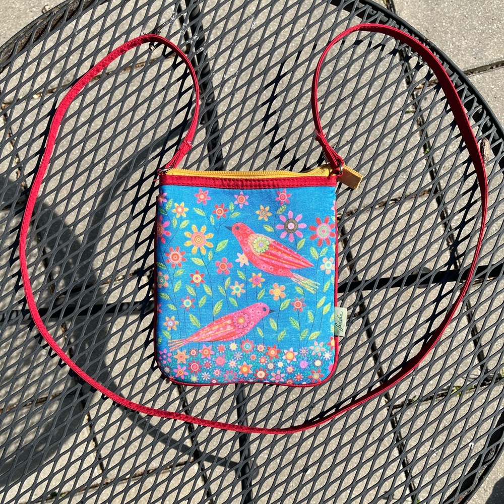 Put a bird on it! Sascalia crossbody.
